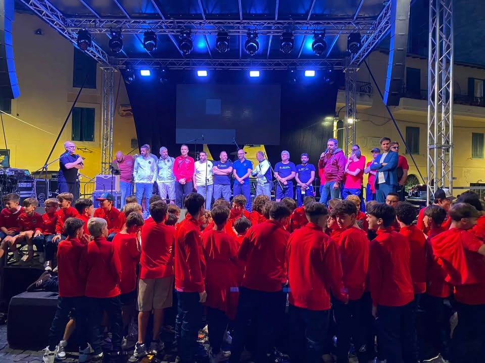 IL NOSTRO PAESE UNITO CON LO SPORT! ❤️💙