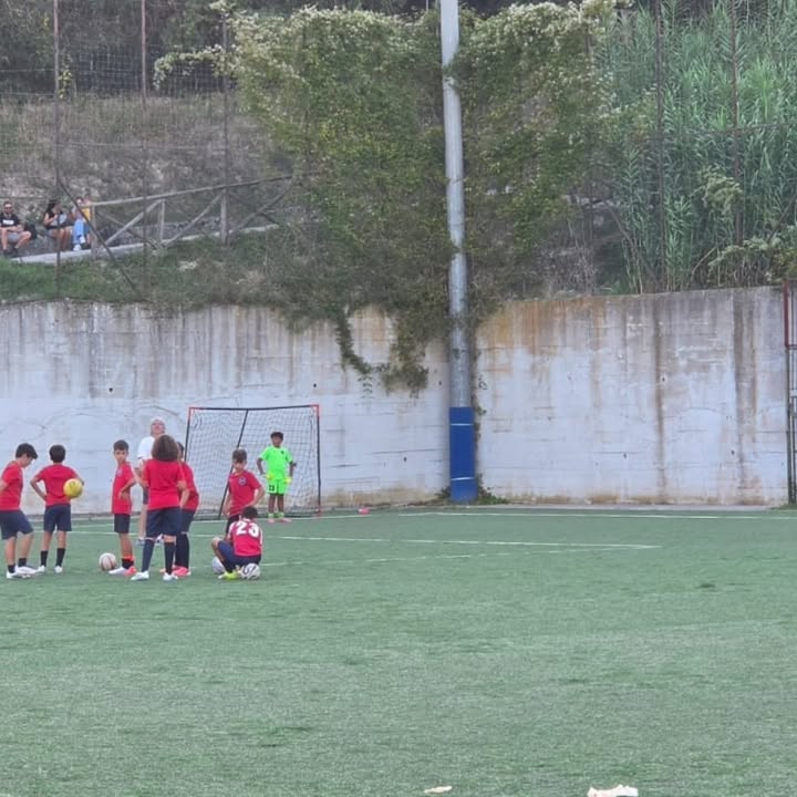 IL FUTURO COMINCIA SUL CAMPO 🔴🔵